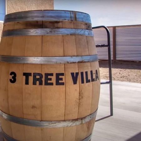 Three Tree Villa W/ Ev Charging Yucca Valley Exterior photo